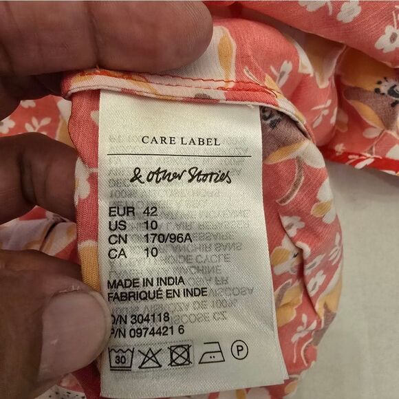 And Other Stories Scalloped Red Floral Wrapping Dress Size 10 - Picture 4 of 11